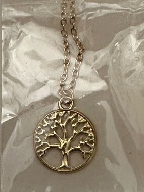 Gold Tree of Life Necklace NWT